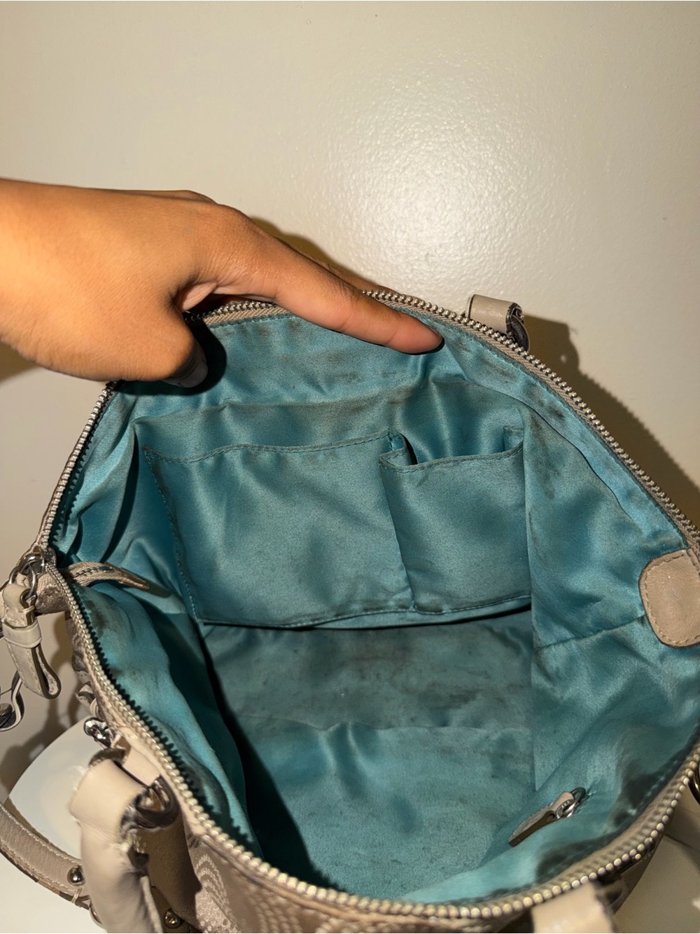 Coach Madison Dotted Op Art Sophia Satchel - Picture 9 of 11